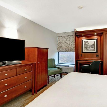 Hampton Inn Beckley Exterior photo
