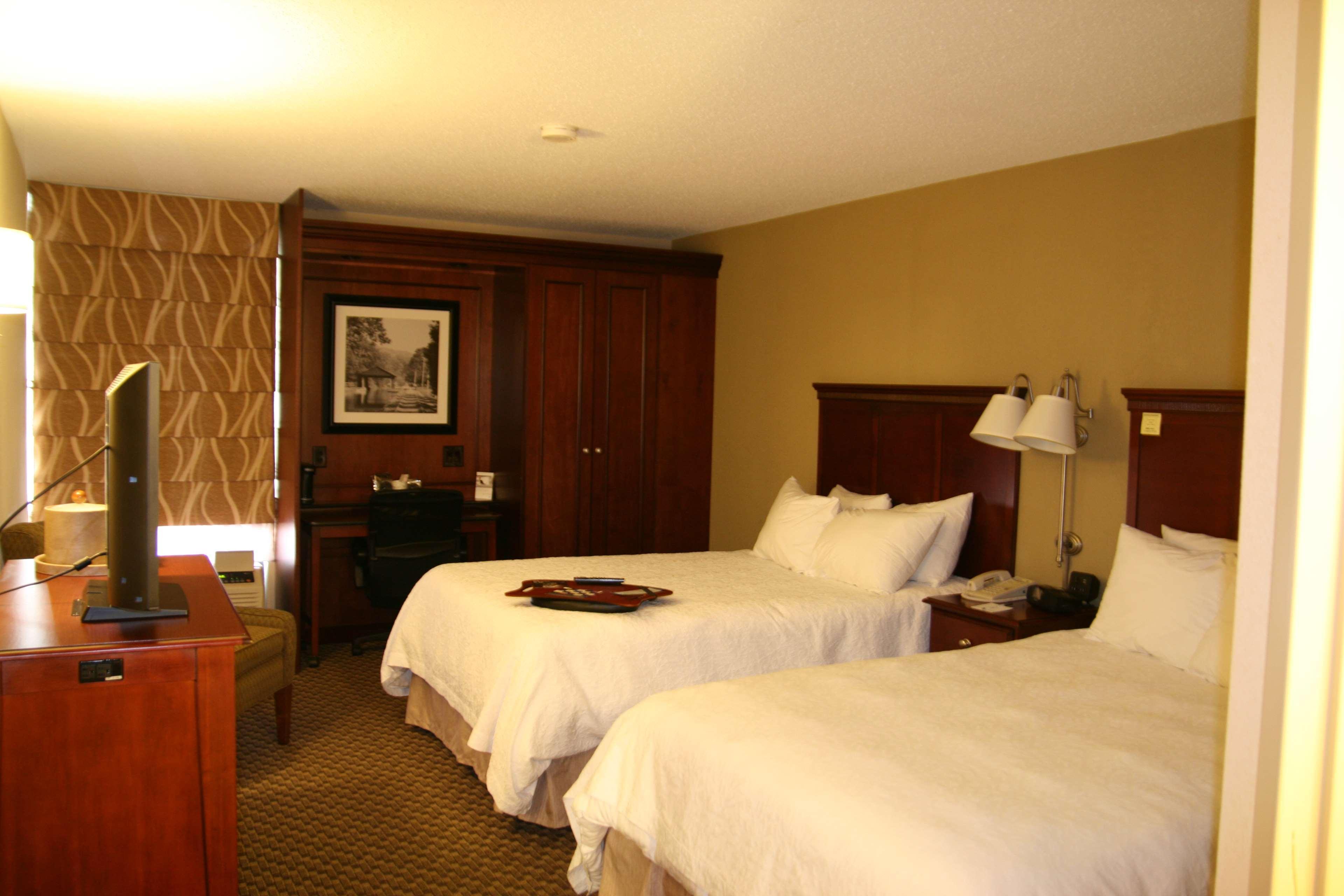 Hampton Inn Beckley Exterior photo