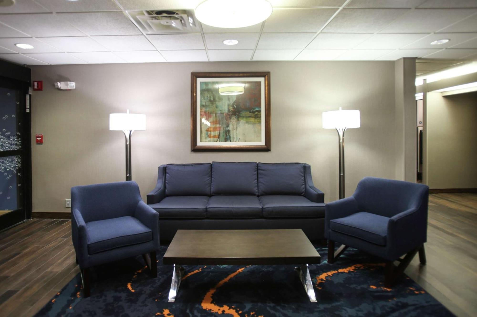Hampton Inn Beckley Exterior photo